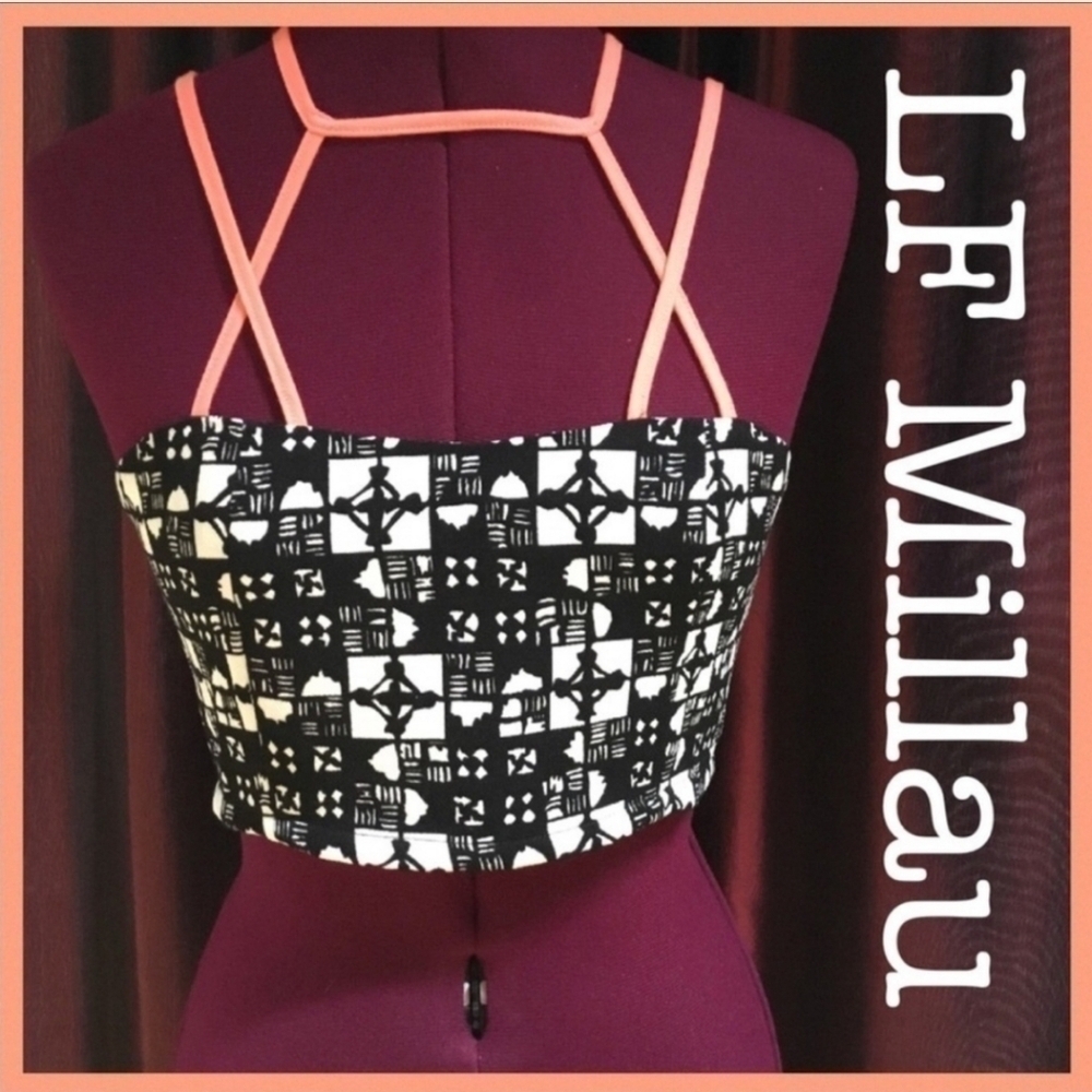 New LF Top Lf Stores Millau Abstract Designer Crop Top Zippered Geometric Straps